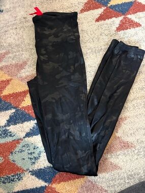 SPANX Black Camo Leggings